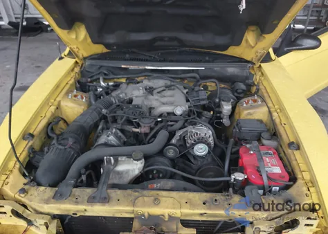 2004 Ford Mustang from USA, damaged, VIN 1FAFP40624F156843